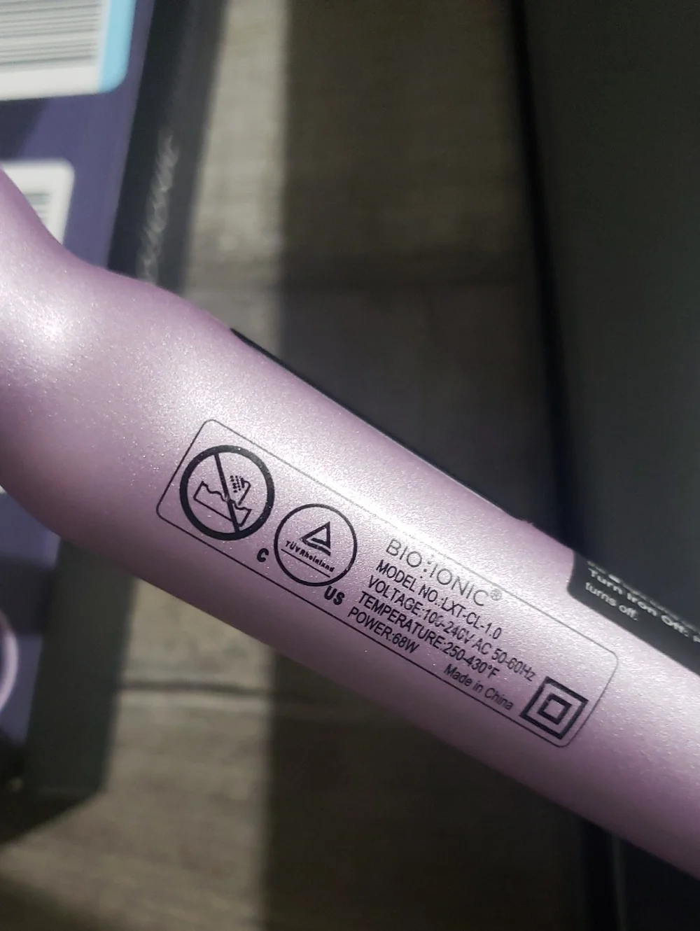BIO IONIC Long Barrel Styler 1